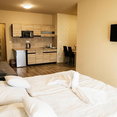 Jazmin Apartmany Veľký Meder المظهر الخارجي الصورة