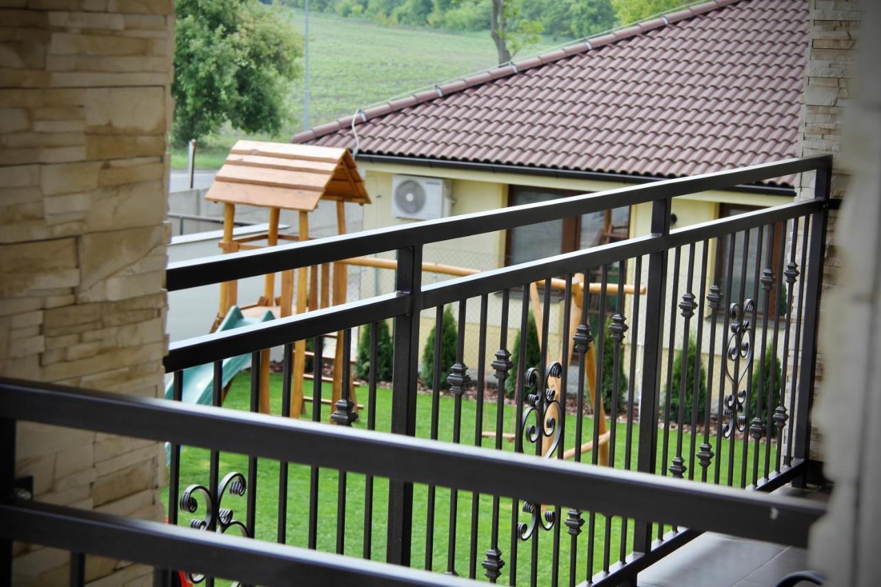 Jazmin Apartmany Veľký Meder المظهر الخارجي الصورة